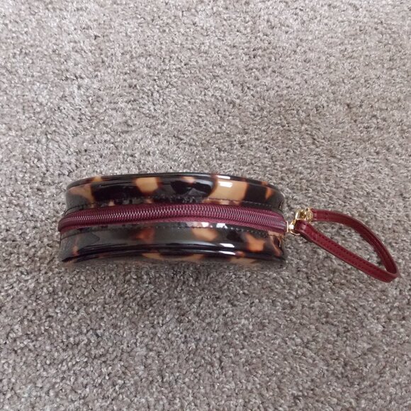 DKNY Tortoise Keep The Change Save The Turtles Wristlet - Picture 7 of 7